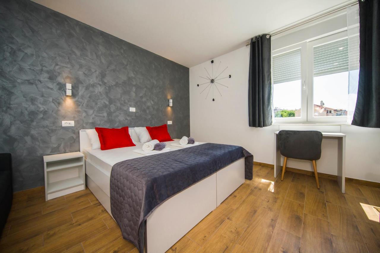 Split Central Luxury Studios Екстер'єр фото