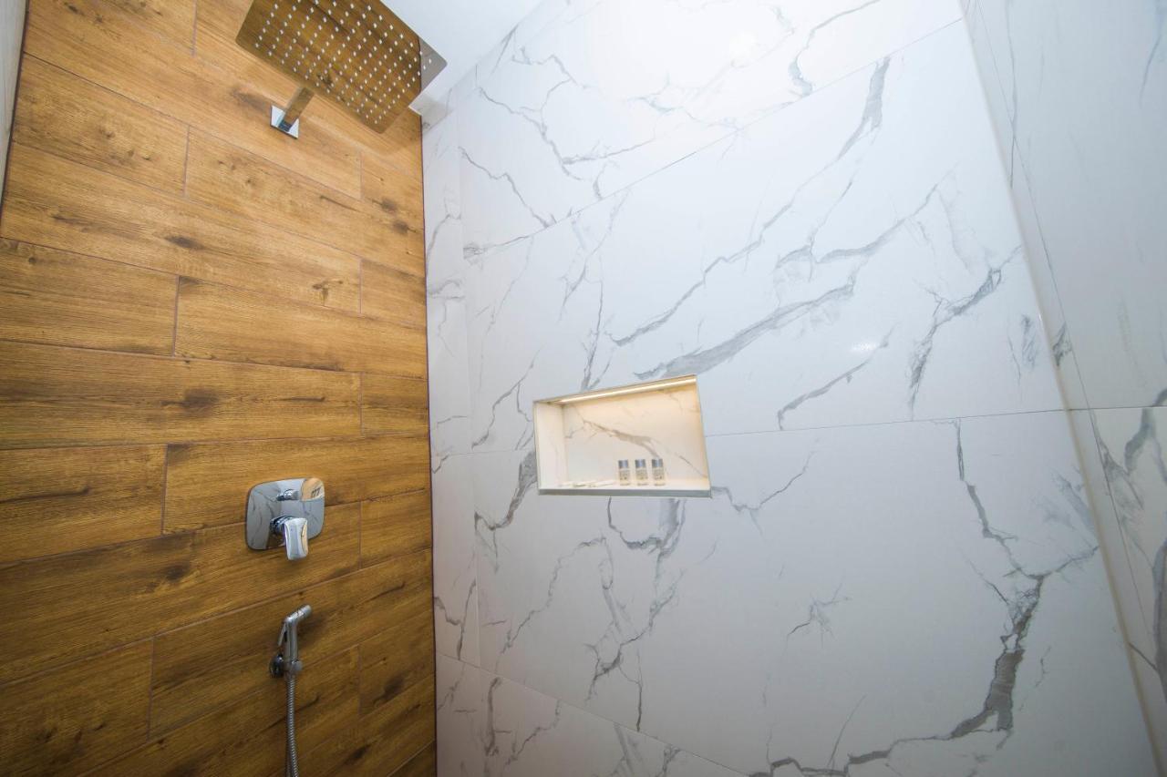 Split Central Luxury Studios Екстер'єр фото