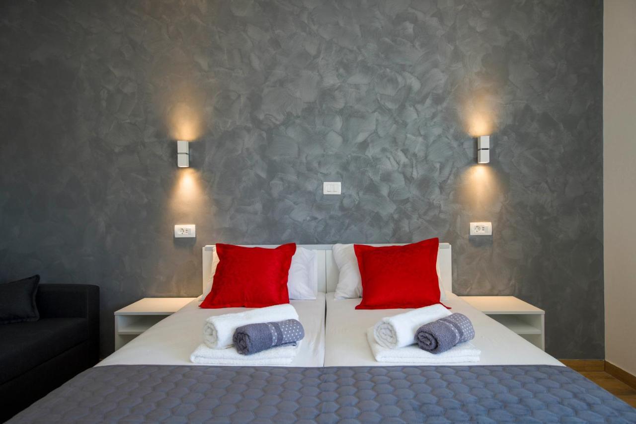Split Central Luxury Studios Екстер'єр фото