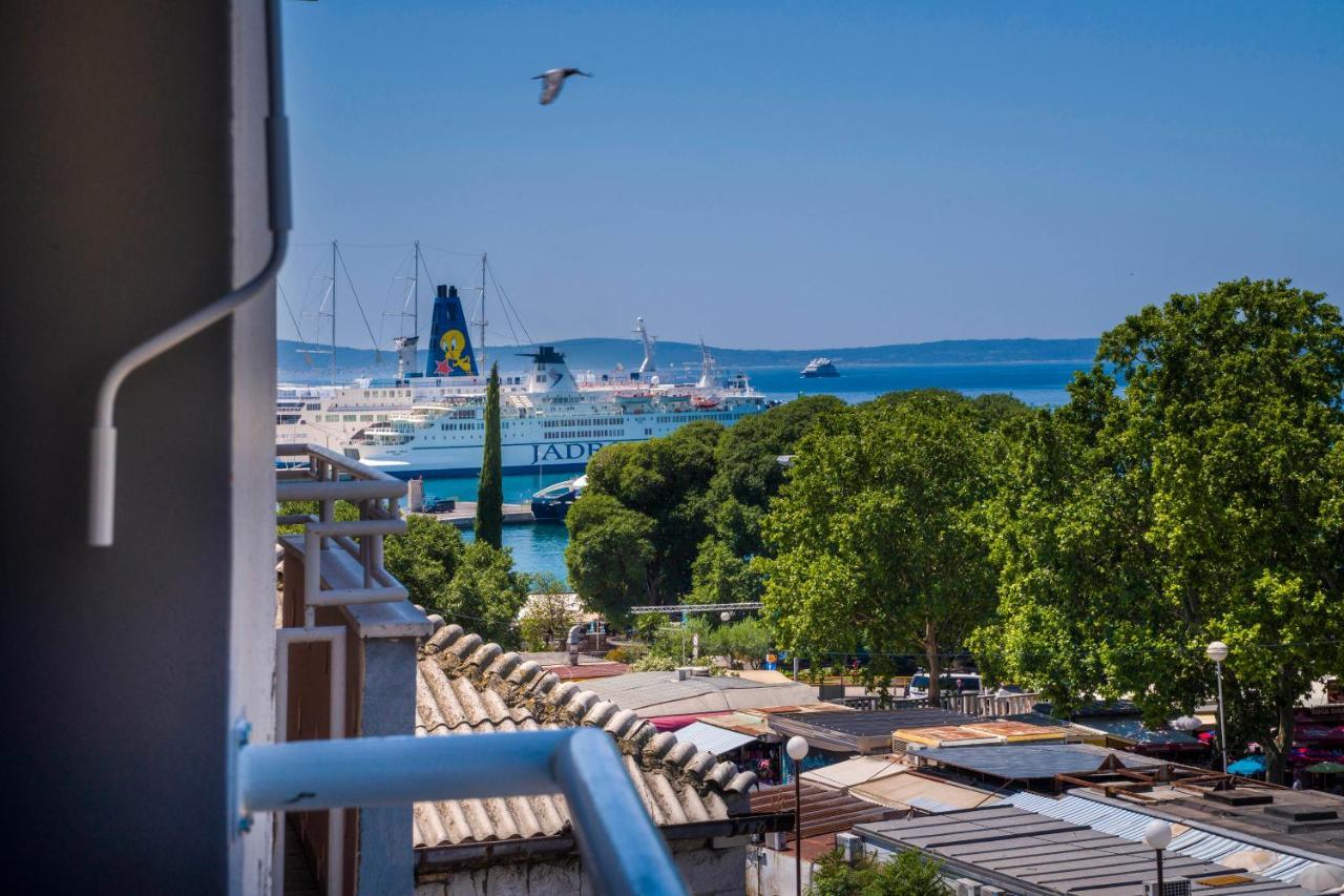 Split Central Luxury Studios Екстер'єр фото